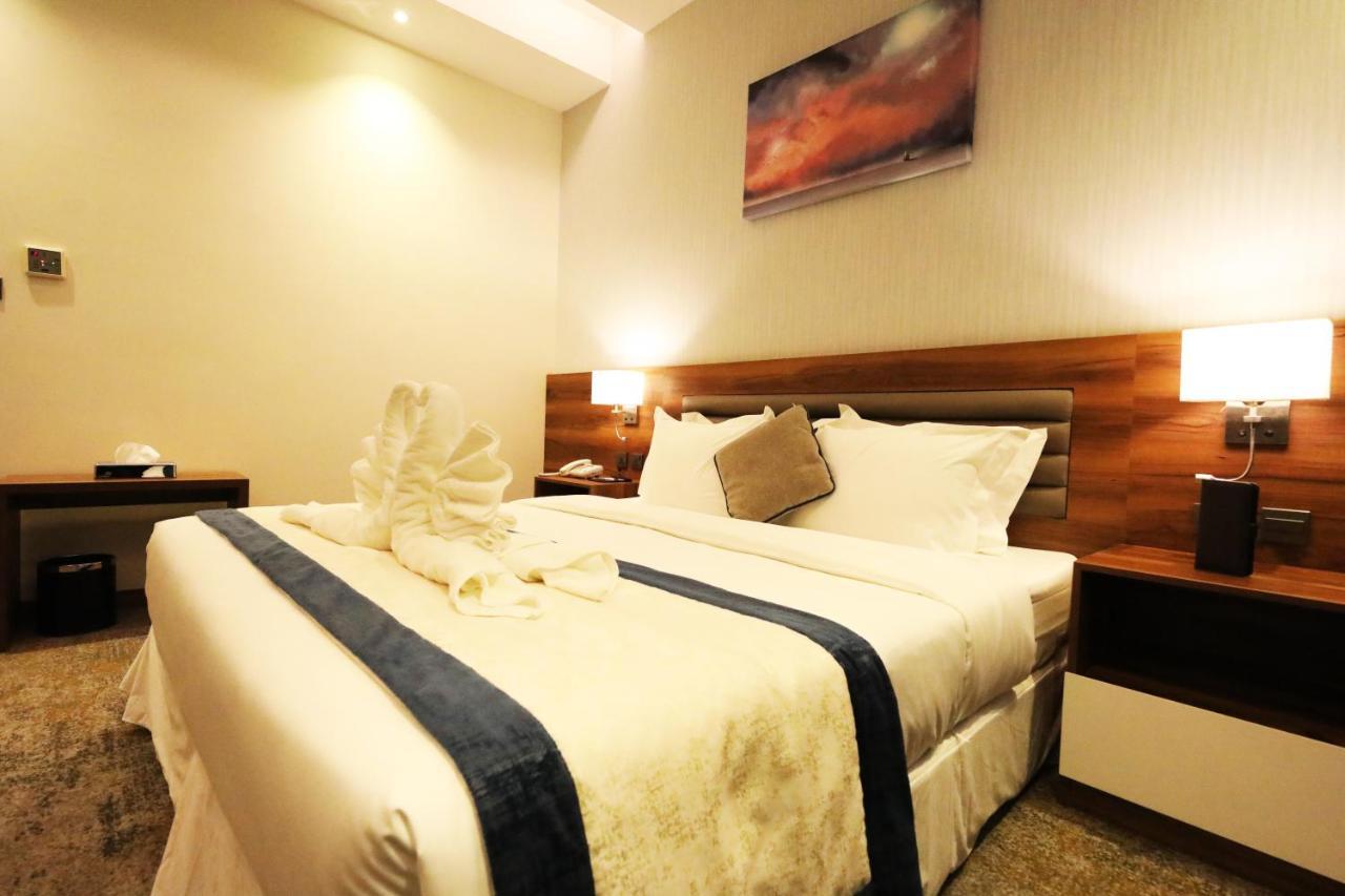 Hotel Eva