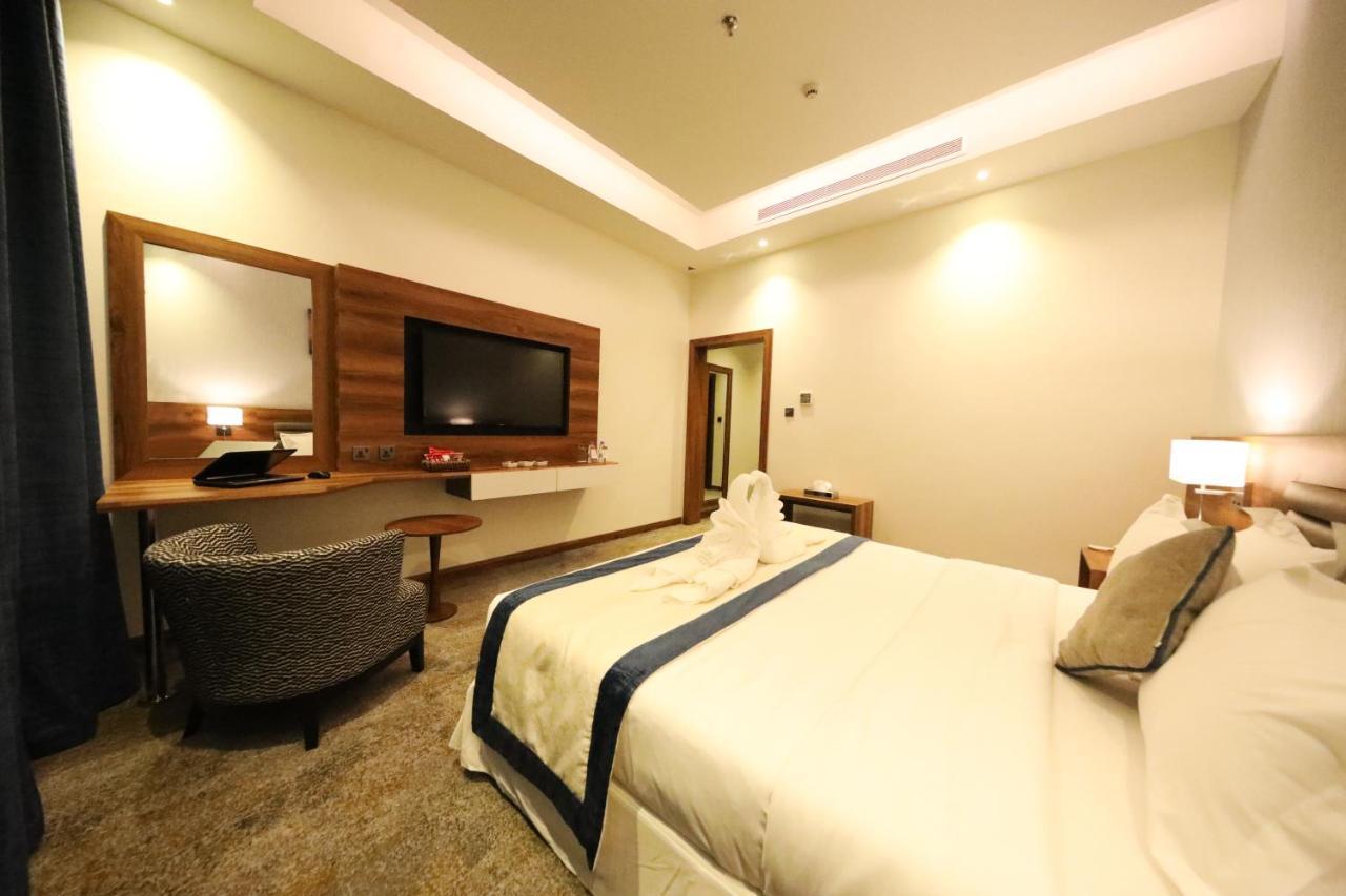 Hotel Eva 3*